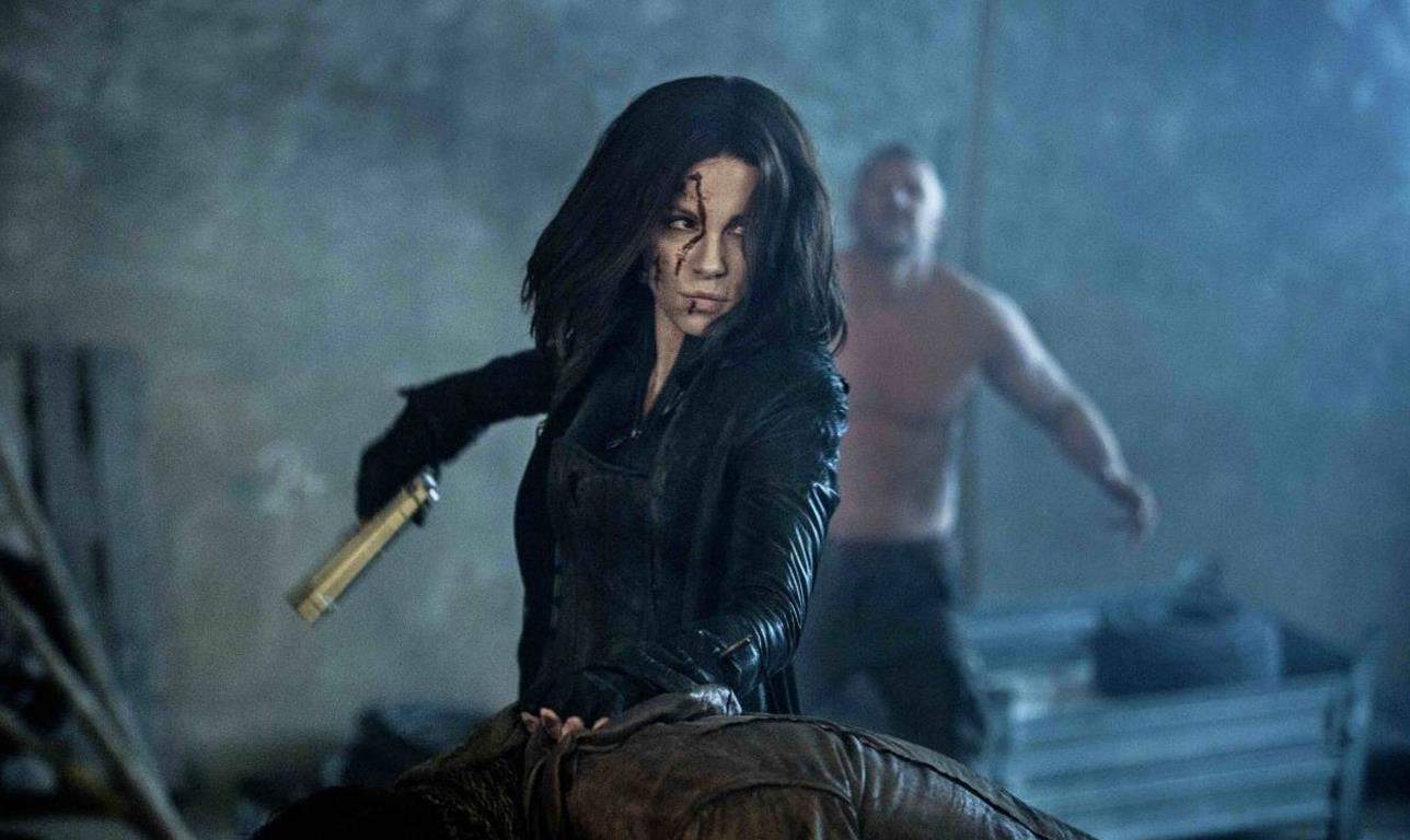 Underworld: Blood Wars (2016)