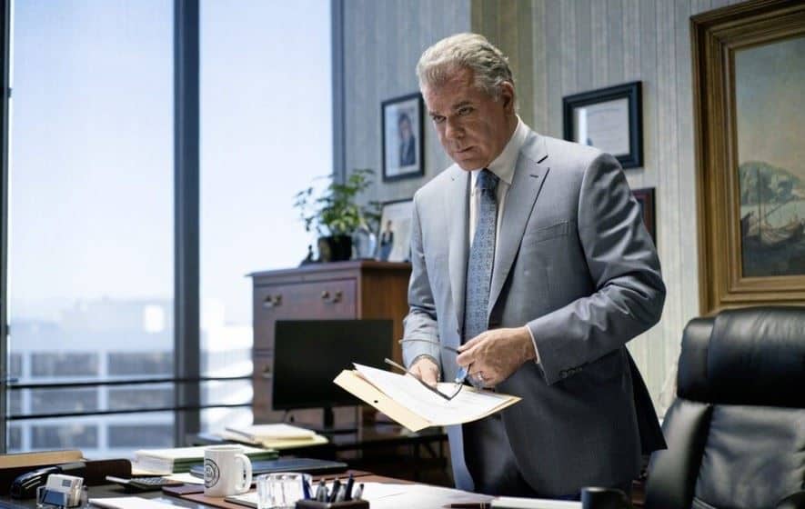 Jay Marotta (Ray Liotta)