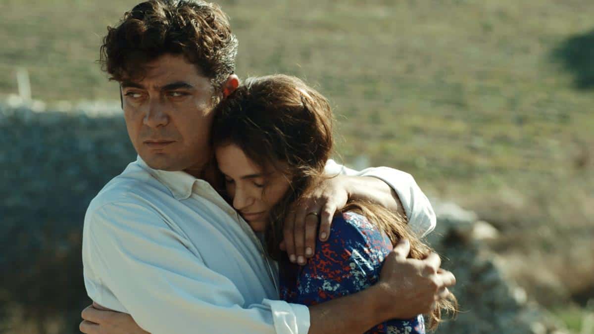 Cinta Terlarang Membawa Petaka