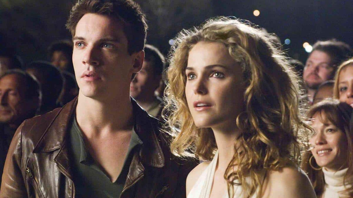 Film Drama Musikal Menguras Emosi