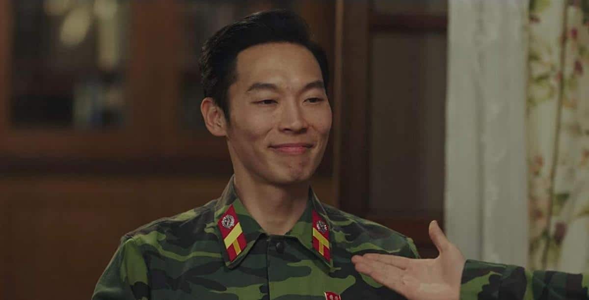 pemain crash landing on you_Yang Kyung Won (Pyo Chi Su)