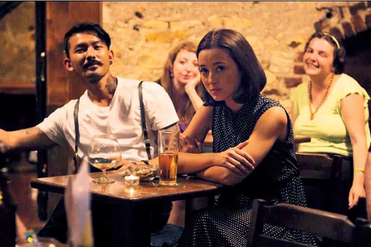 review surat dari praha_Tokohnya Sedikit Membuat Film Semakin Kompleks