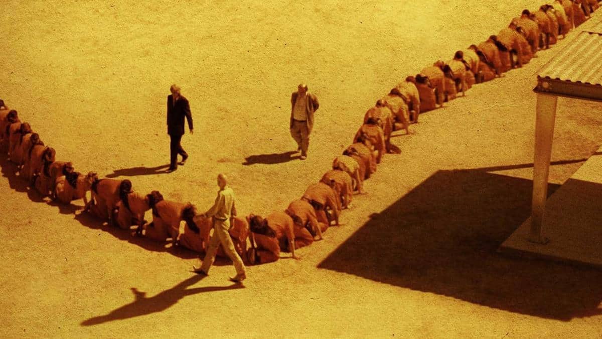 review the human centipede 3_Mendapat Banyak Kritik