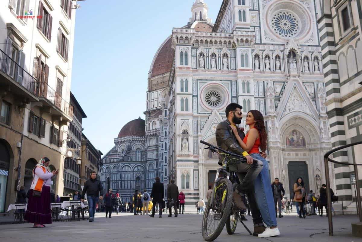 Lanskap dan Sinematografi Indah dalam Tiap Scene Menari