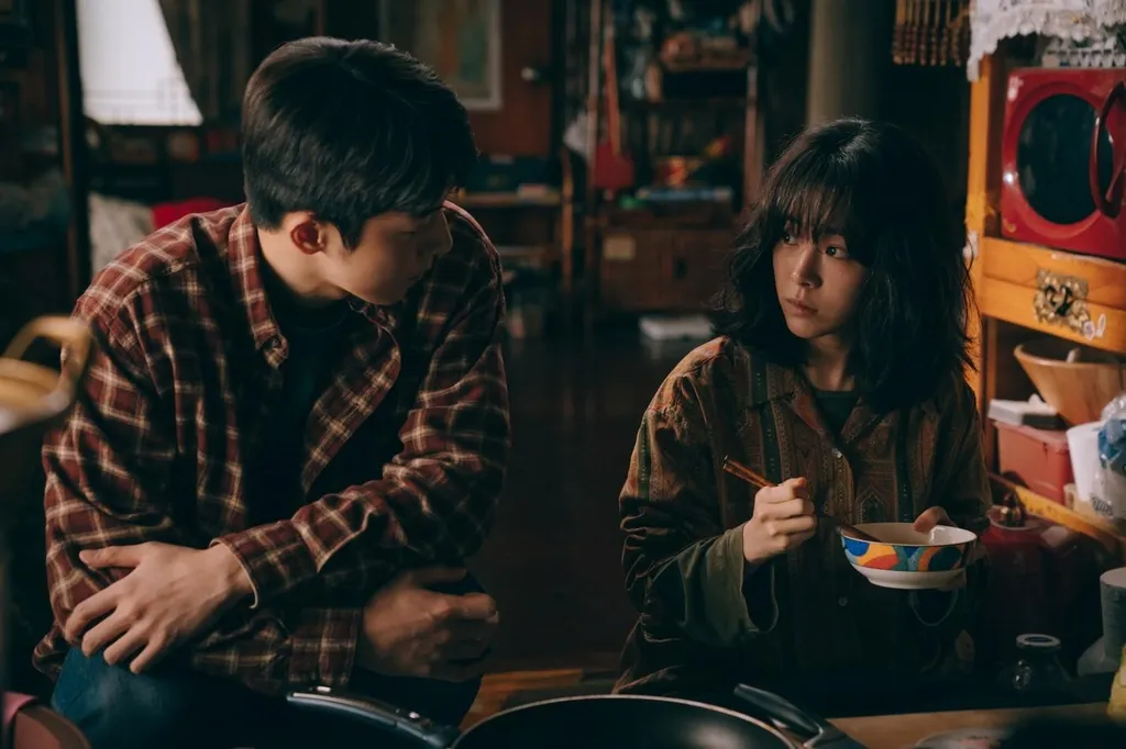 Benarkah Jatuh Cinta atau Hanya Iba