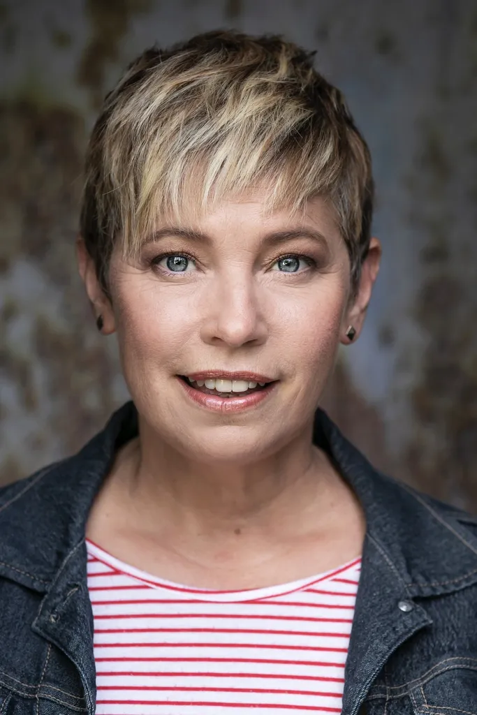 Jacque Drew (Ruth LaMott)_