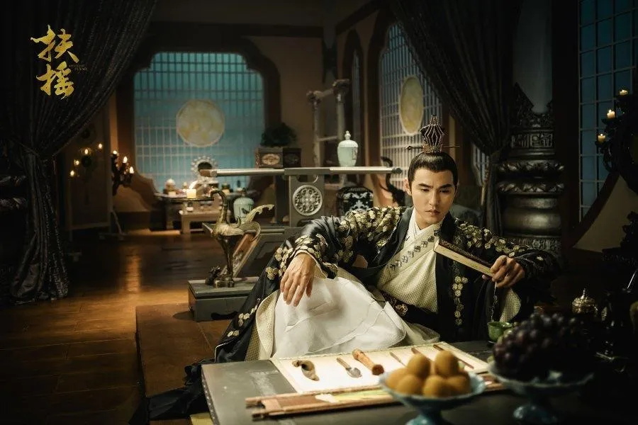 Alur Cerita yang Dipenuhi Intrik Politik dan Rahasia