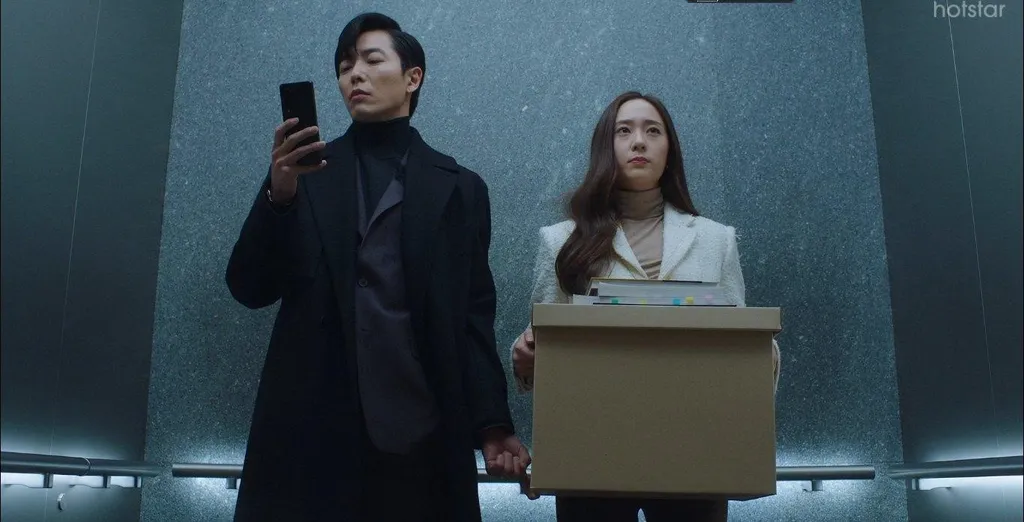 Review Crazy Love Episode 9-10_Perasaan Gojin yang Berkembang untuk Shin Ah_