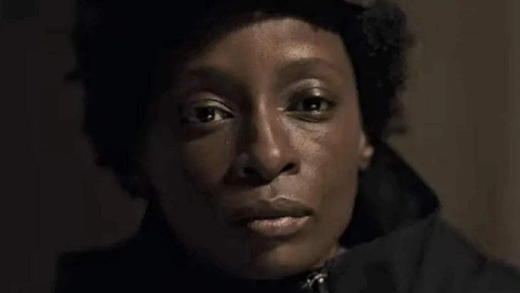 Review-I-Am-All-Girls_Penggambaran-Karakter-Ntombi-yang-Misterius-Namun-Rapuh