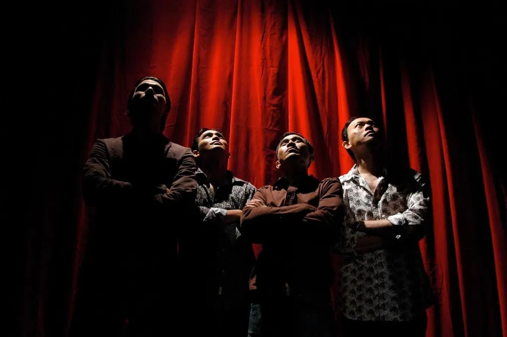 Review Jakarta Undercover_Setting Waktu Peristiwa di Satu Malam Saja_