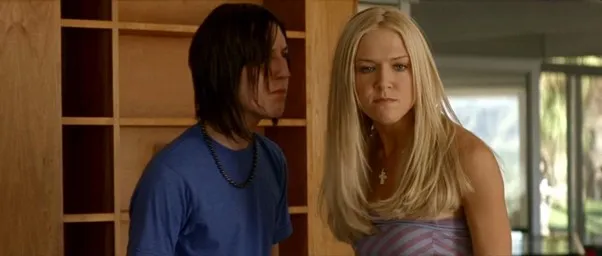 film-dominique-swain-10_