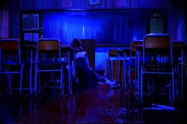 whispering-corridors_