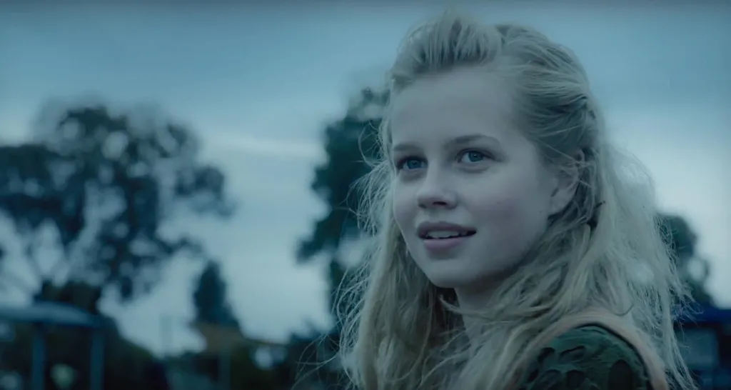 Angourie Rice (Holly March)