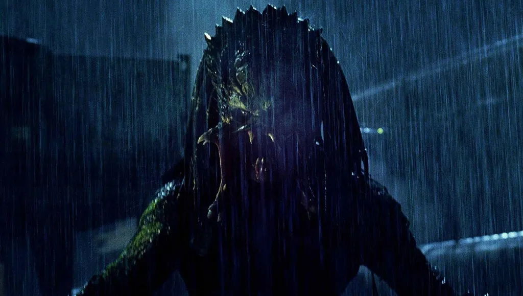 Perkembangan Cerita dari Predator Pertama