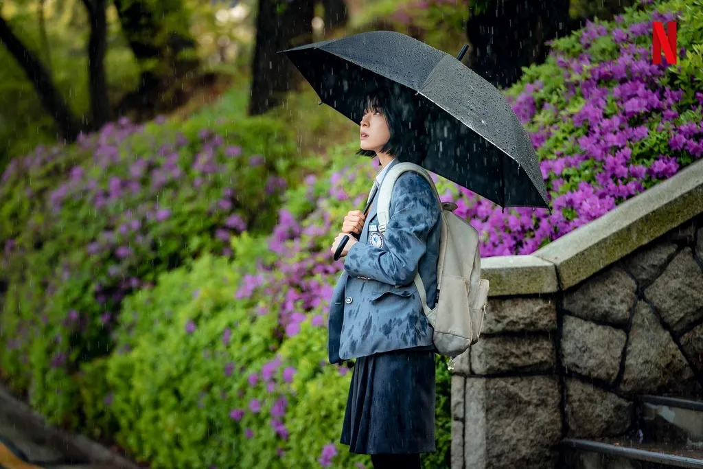 Plot dan Karakter yang Kurang Memuaskan