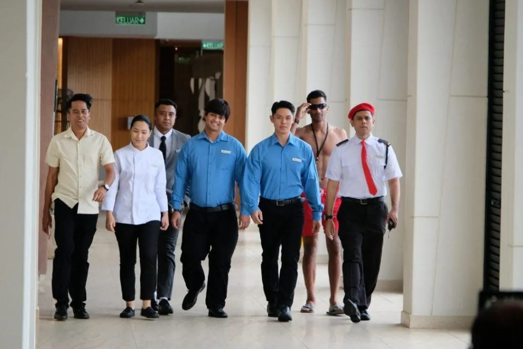 Tidak Ada Batasan, Pasal Kau! Merangkul Semua Etnis dan Stereotipe