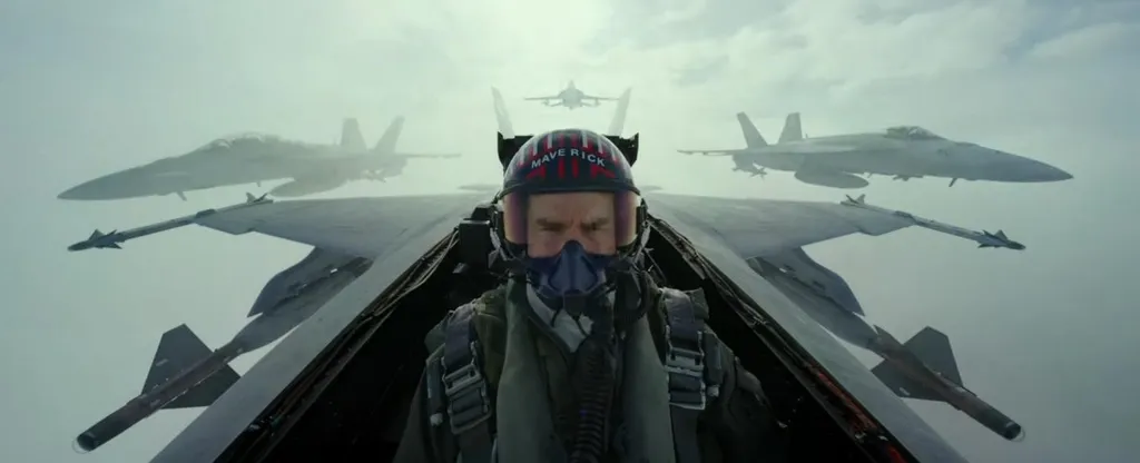 Top Gun Maverick_Menerbangkan Sebuah Misi yang Mustahil_