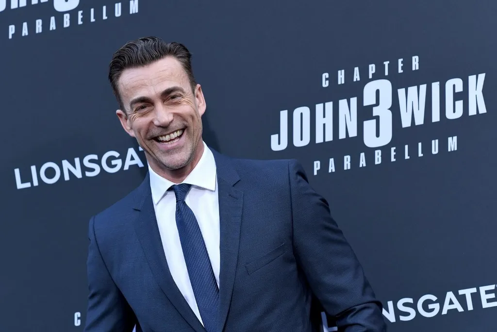 Kroll (Daniel Bernhardt)