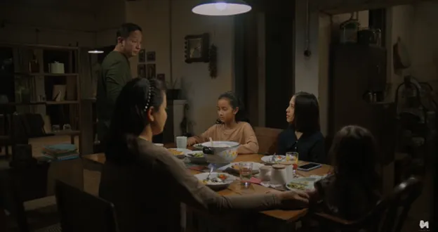 Makan Malam Bagaikan Meja Pengadilan_