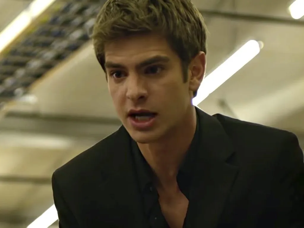 Pemeran The Social Network_Andrew Garfield – Eduardo Saverin_