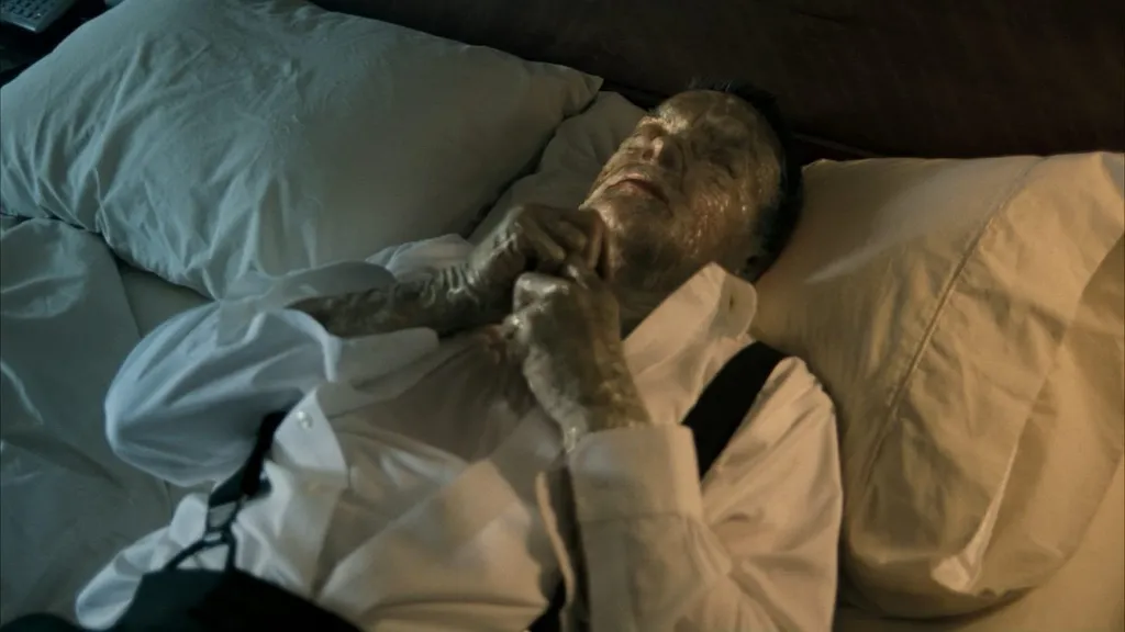 The Invasion_Adegan Kekerasan yang Cukup Mengagetkan_