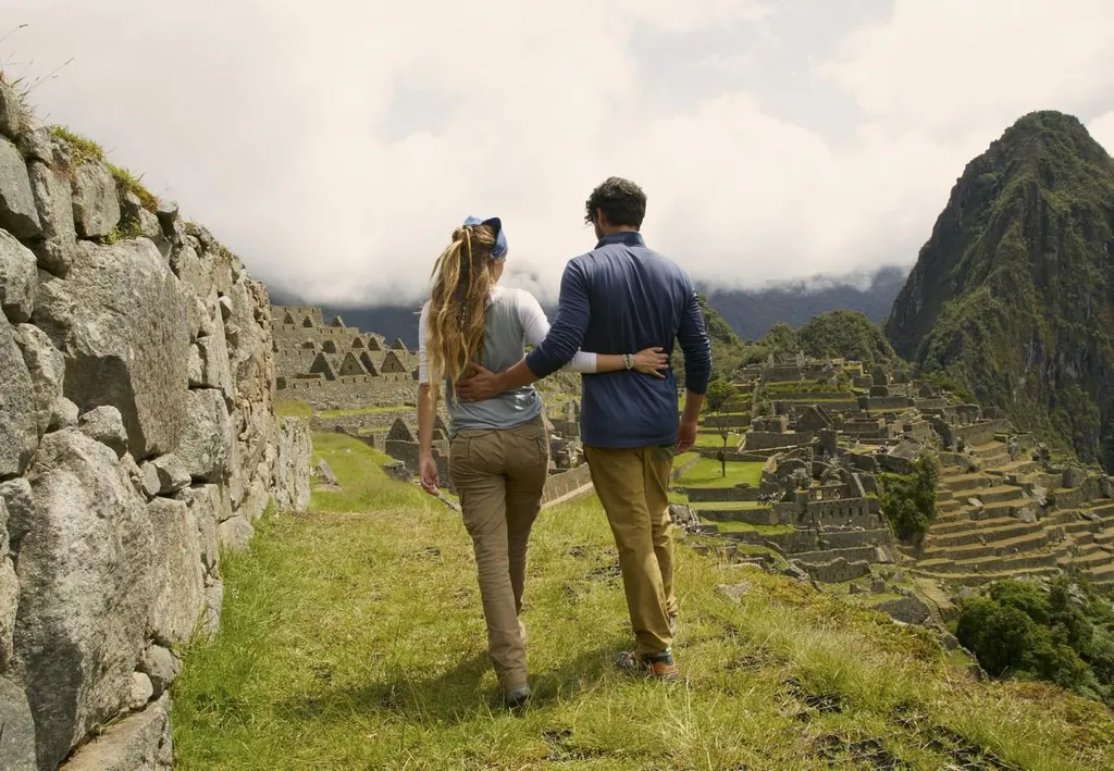 without-saying-goodbye-4_