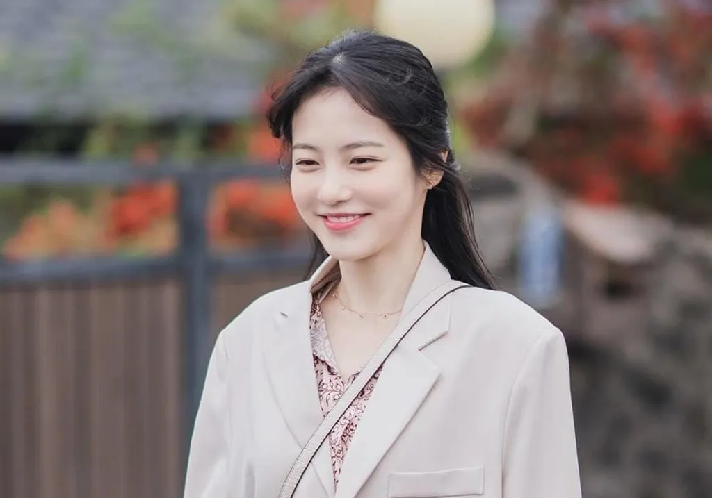 Yoo Da Eun (Shin Ye Eun)