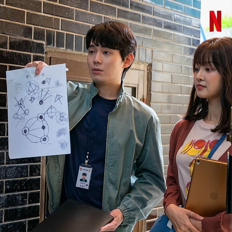 pemeran glitch_Kim Byung Joo_