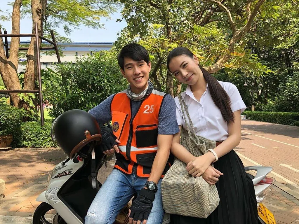 Drama Toy Pathompong-9_