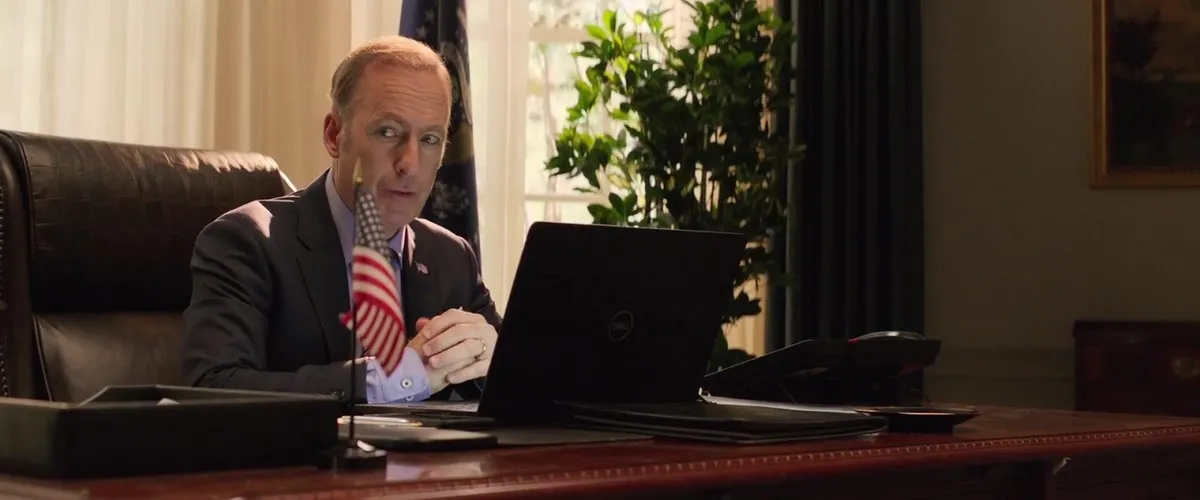 Film Bob Odenkirk_Long Shot_